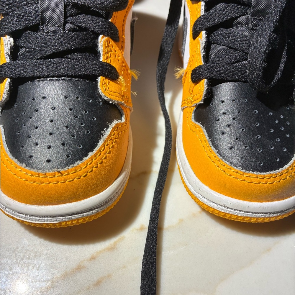 Jordan Kids' Black and Yellow Sneakers - Picture 3 of 6